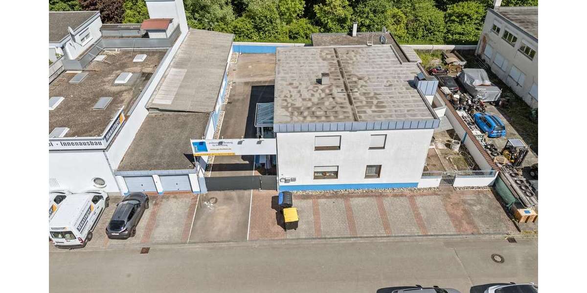 Einfamilienhaus Neckartenzlingen - 10 Zimmer, 502 m&sup2;, 892.000&euro; | Angebot:24730571