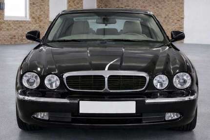 Jaguar XJ8 196.000 km 10.990 &euro; Metzingen 72555