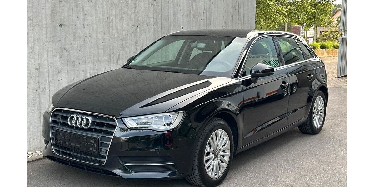 Audi A3 174.000 km 10.990 &euro; Leinfelden-Echterdingen (Musberg) 70771