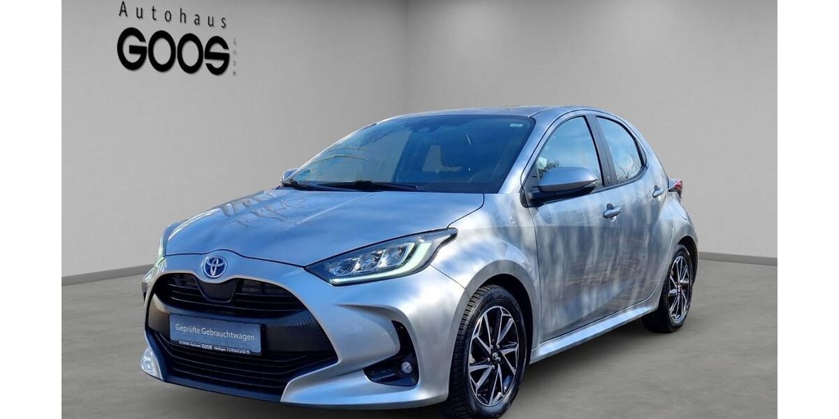 Toyota Yaris 45.158 km 18.990 &euro; Nürtingen 72622