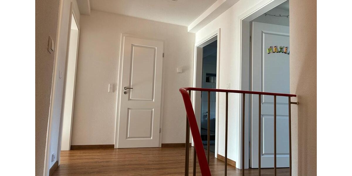 Reihenhaus Metzingen - 5 Zimmer, 122 m&sup2;, 497.000&euro; | Angebot:25858430