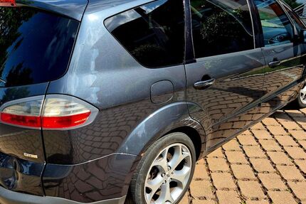 Ford S-Max 324.200 km 1.000 &euro; Filderstadt 70794