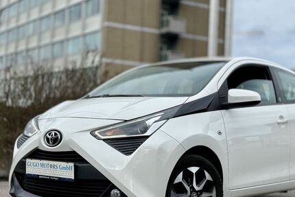 Toyota Aygo (X) 112.000 km 8.544 &euro; Reutlingen 72766