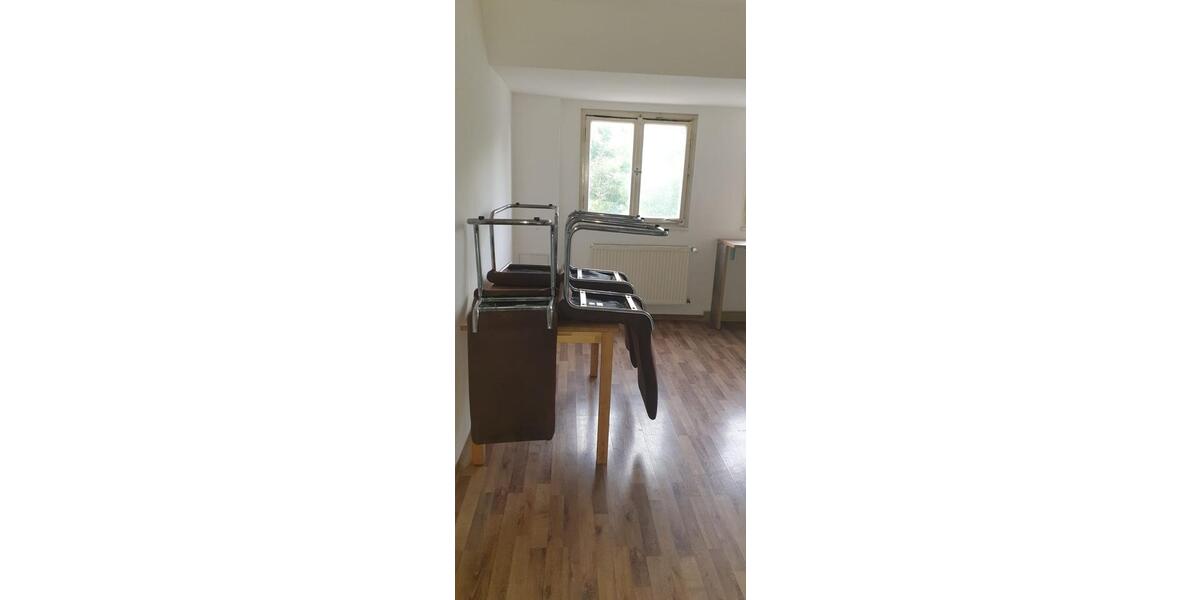 Etagenwohnung Eutingen im Gäu - 4 Zimmer, 125 m&sup2;, 900&euro; | Angebot:25973913