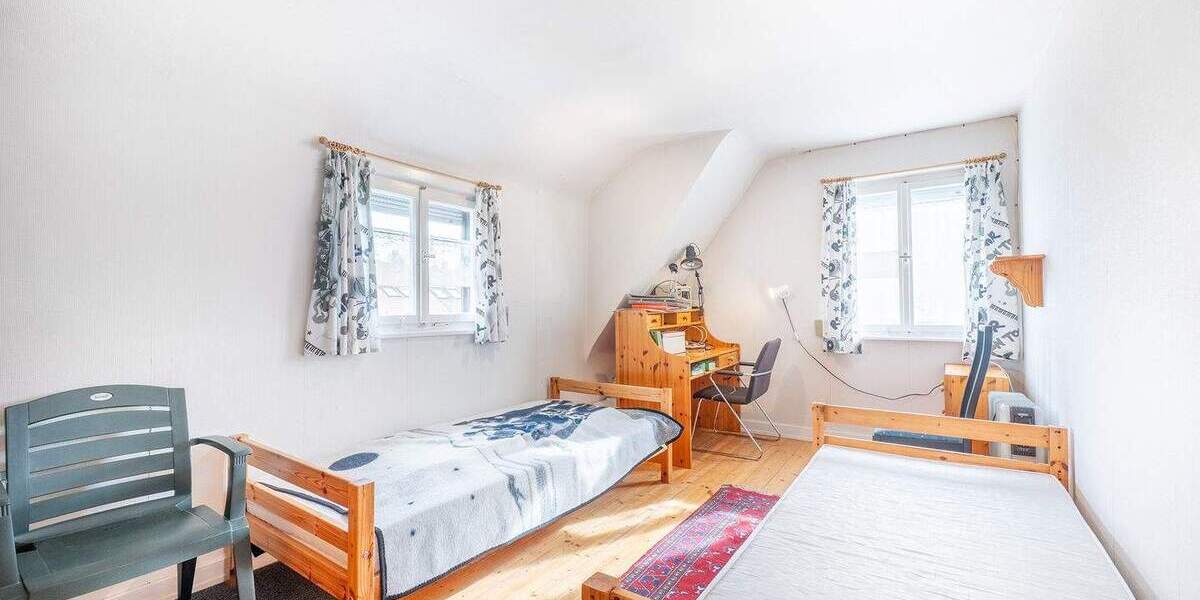 Einfamilienhaus Weil der Stadt - 6 Zimmer, 118 m&sup2;, 649.000&euro; | Angebot:25685460