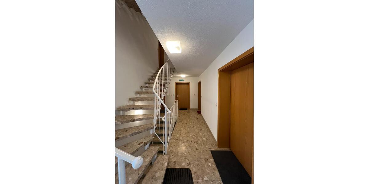 Erdgeschoßwohnung Herrenberg - 2 Zimmer, 60 m&sup2;, 810&euro; | Angebot:25713683