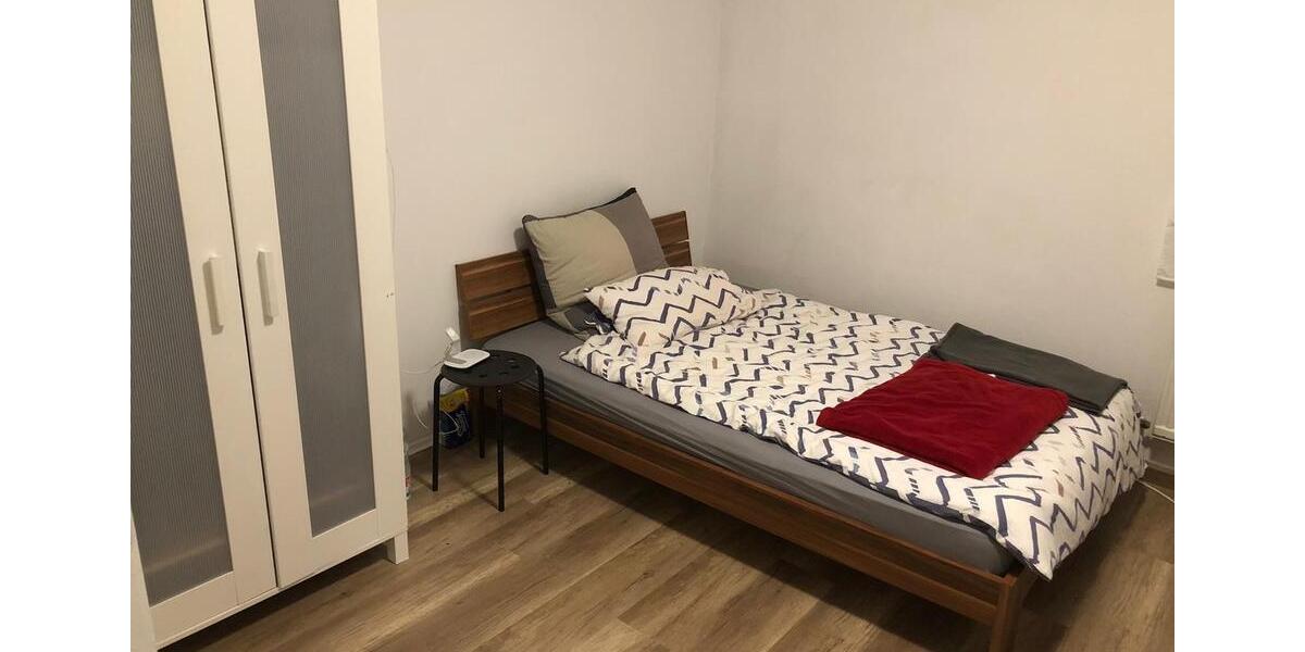 Erdgeschoßwohnung Magstadt - 28 Zimmer, 95 m&sup2;, 470&euro; | Angebot:25053789