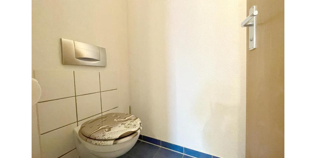 Erdgeschoßwohnung Metzingen - 4 Zimmer, 106 m&sup2;, 1.180&euro; | Angebot:26477082