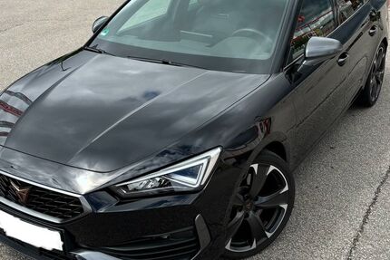 Cupra Leon 38.000 km 28.550 &euro; Horb 72160