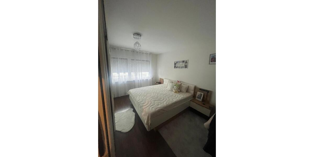 Etagenwohnung Steinenbronn - 3 Zimmer, 71 m&sup2;, 1.300&euro; | Angebot:25639828