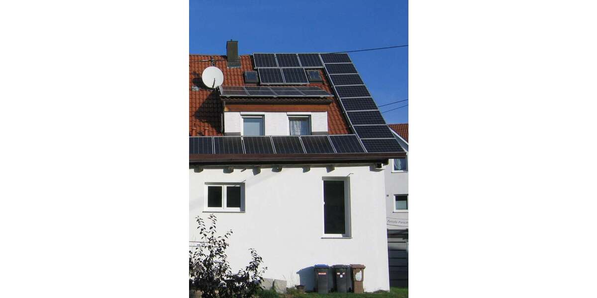 Etagenwohnung Nürtingen - 4.5 Zimmer, 81 m&sup2;, 229.000&euro; | Angebot:27091035
