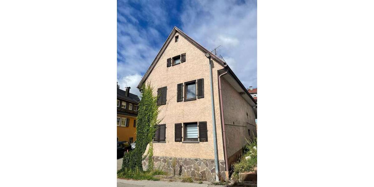 Einfamilienhaus Gechingen - 6 Zimmer, 140 m&sup2;, 900&euro; | Angebot:27504223