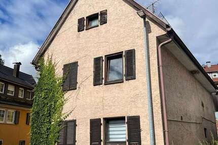 Haus Gechingen - 6 Zimmer, 140 m&sup2;, 900&euro; | Angebot:27504223