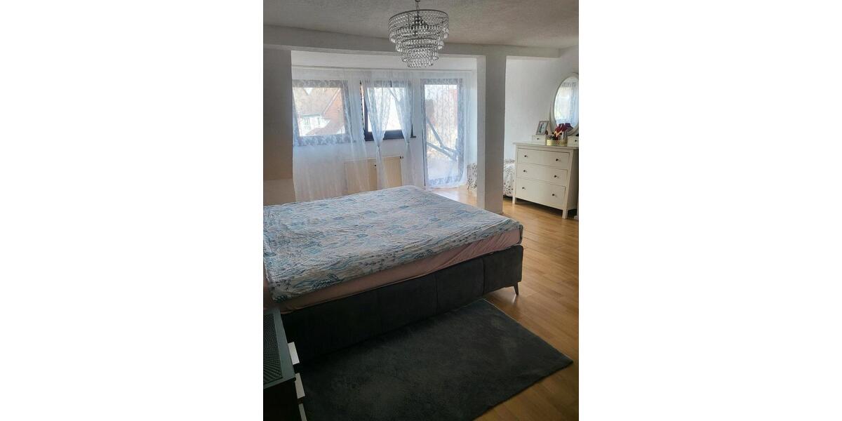 Doppelhaushälfte Engstingen - 4 Zimmer, 120 m&sup2;, 1.200&euro; | Angebot:26019663