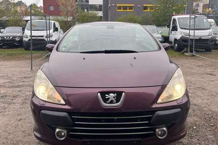 Peugeot 307 118.000 km 2.999 &euro; Stuttgart 70376