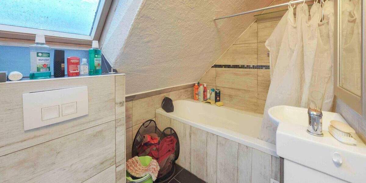 Mehrfamilienhaus, Wohnhaus Pfullingen - 1 Zimmer, 238 m&sup2;, 799.000&euro; | Angebot:25679500