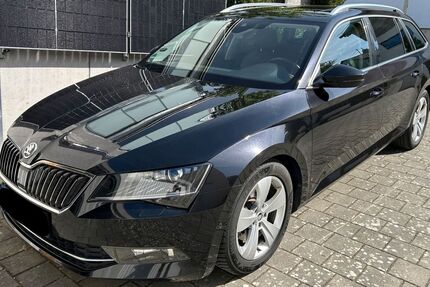Skoda Superb 135.000 km 18.500 &euro; Reutlingen 72768