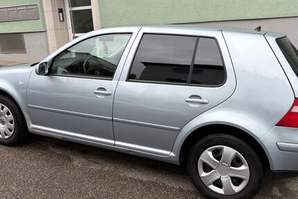 VW Golf 202.000 km 1.999 &euro; Stuttgart-Ost 70188