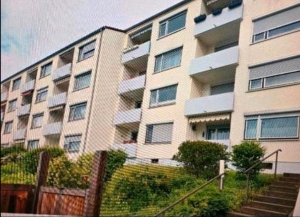 Etagenwohnung Eningen unter Achalm - 3 Zimmer, 74 m&sup2;, 230.000&euro; | Angebot:27186411
