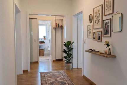 Wohnung Stuttgart Bad Cannstatt - 4 Zimmer, 102 m&sup2;, 1.795&euro; | Angebot:26609375