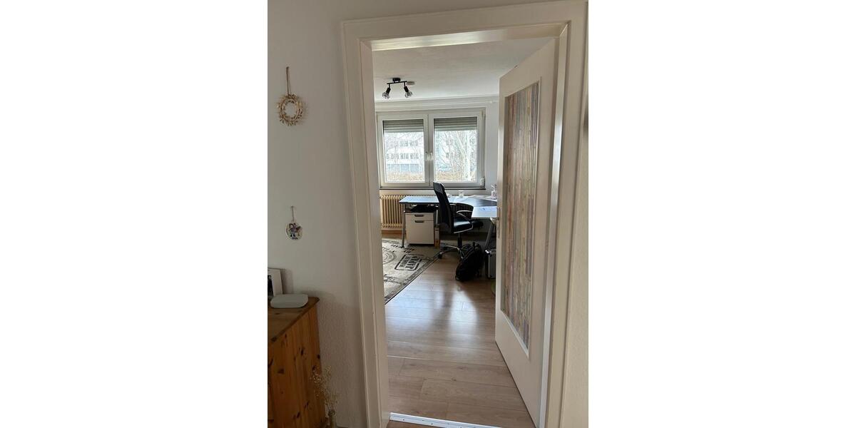 Etagenwohnung Pfullingen - 3 Zimmer, 90 m&sup2;, 280.000&euro; | Angebot:25417920