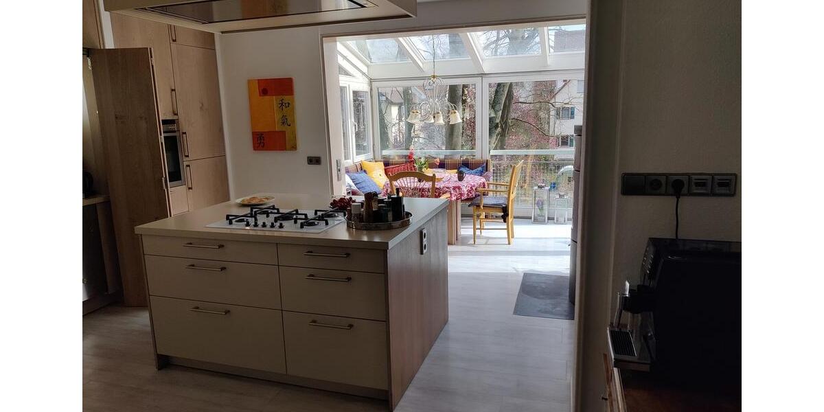 Maisonettenwohnung Tübingen Derendingen - 4 Zimmer, 160 m&sup2;, 2.500&euro; | Angebot:25407829