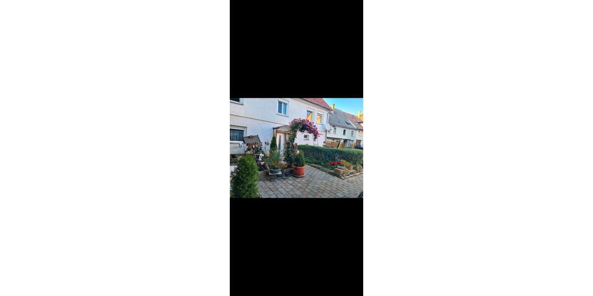 Doppelhaushälfte Rottenburg am Neckar - 6 Zimmer, 160 m&sup2;, 298.000&euro; | Angebot:26548979