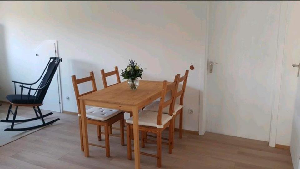 Dachgeschoßwohnung Rottenburg am Neckar - 3 Zimmer, 17 m&sup2;, 529&euro; | Angebot:26025505