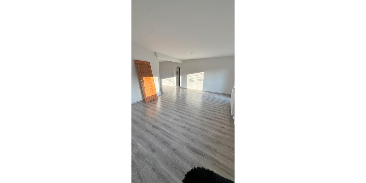 Etagenwohnung Jettingen - 3 Zimmer, 90 m&sup2;, 1.250&euro; | Angebot:25815164