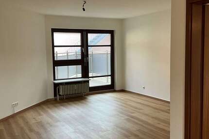 Wohnung Stuttgart Weilimdorf - 2 Zimmer, 74 m&sup2;, 950&euro; | Angebot:25832108