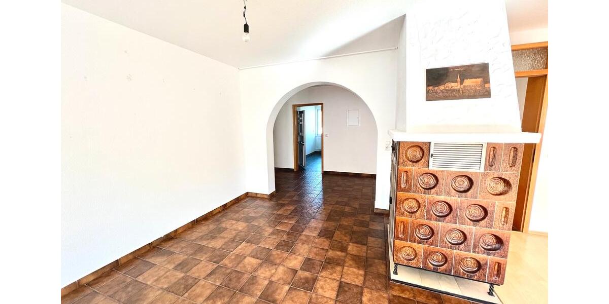 Etagenwohnung Horb am Neckar - 4 Zimmer, 109 m&sup2;, 1.050&euro; | Angebot:25980469