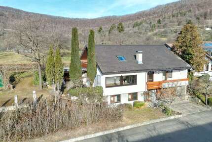 Wohnung Dettingen/Erms Erms - 7 Zimmer, 210 m&sup2;, 2.370&euro; | Angebot:24847521