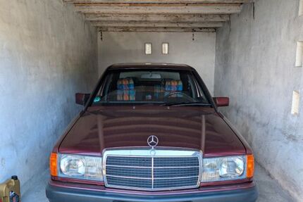 Mercedes-Benz 190 86.568 km 13.900 &euro; Kirchentellinsfurt 72138