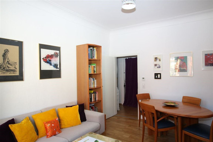 Wohnung Stuttgart Süd - 3 Zimmer, 60 m&sup2;, 330.000&euro; | Angebot:25678496