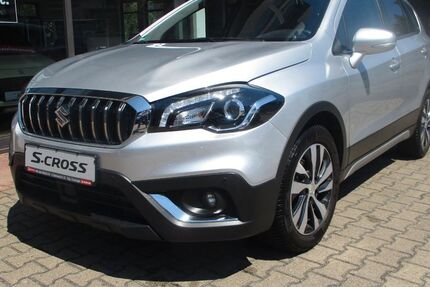 Suzuki (SX4) S-Cross 82.526 km 14.500 &euro; Stuttgart 70599