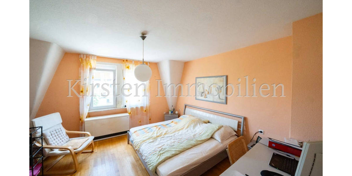 Mehrfamilienhaus, Wohnhaus Bisingen - 6 Zimmer, 360.000&euro; | Angebot:25696015