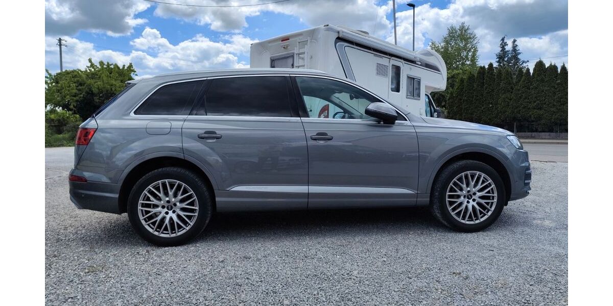 Audi Q7 206.000 km 22.900 &euro; Herrenberg 71083