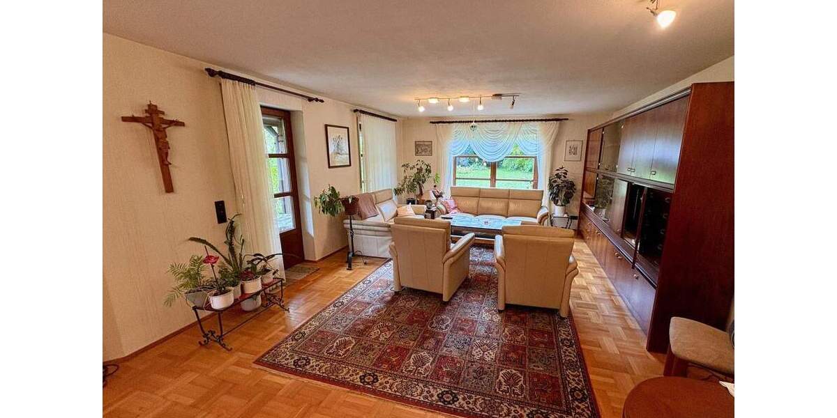 Einfamilienhaus Hechingen - 7 Zimmer, 195 m&sup2;, 595.000&euro; | Angebot:25746186