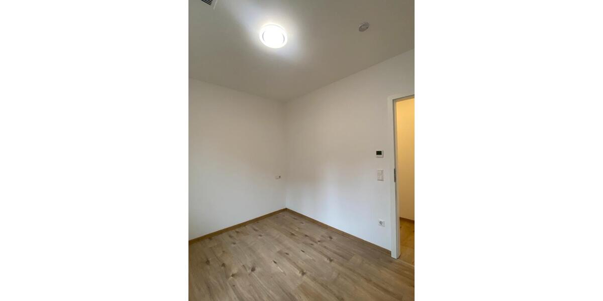 Erdgeschoßwohnung Reutlingen Altenburg - 2 Zimmer, 45 m&sup2;, 800&euro; | Angebot:26133497