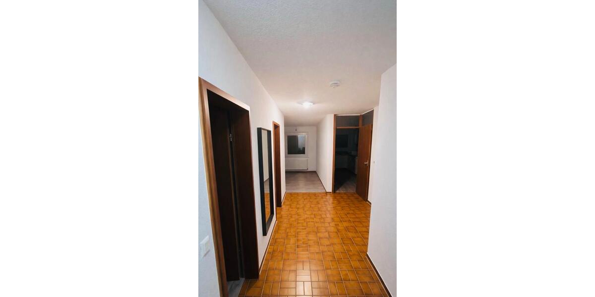 Etagenwohnung Oberboihingen - 3 Zimmer, 80 m&sup2;, 250.000&euro; | Angebot:26740745