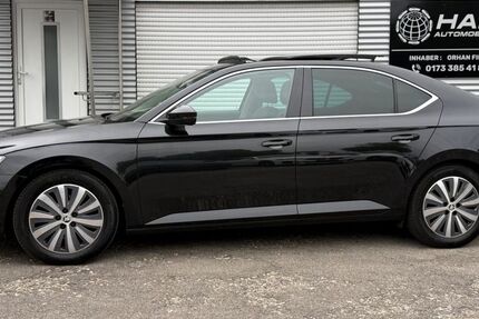 Skoda Superb 99.800 km 23.890 &euro; Sindelfingen 71065