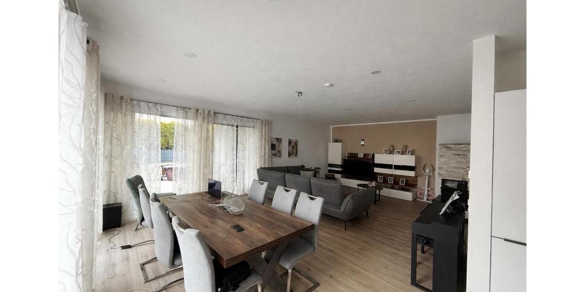 Bungalow Mössingen - 4 Zimmer, 135 m&sup2;, 899.000&euro; | Angebot:26099900