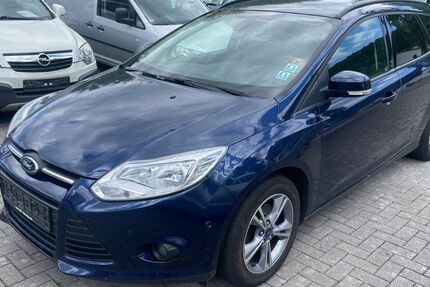 Ford Focus 214.890 km 2.590 &euro; Nagold 72202