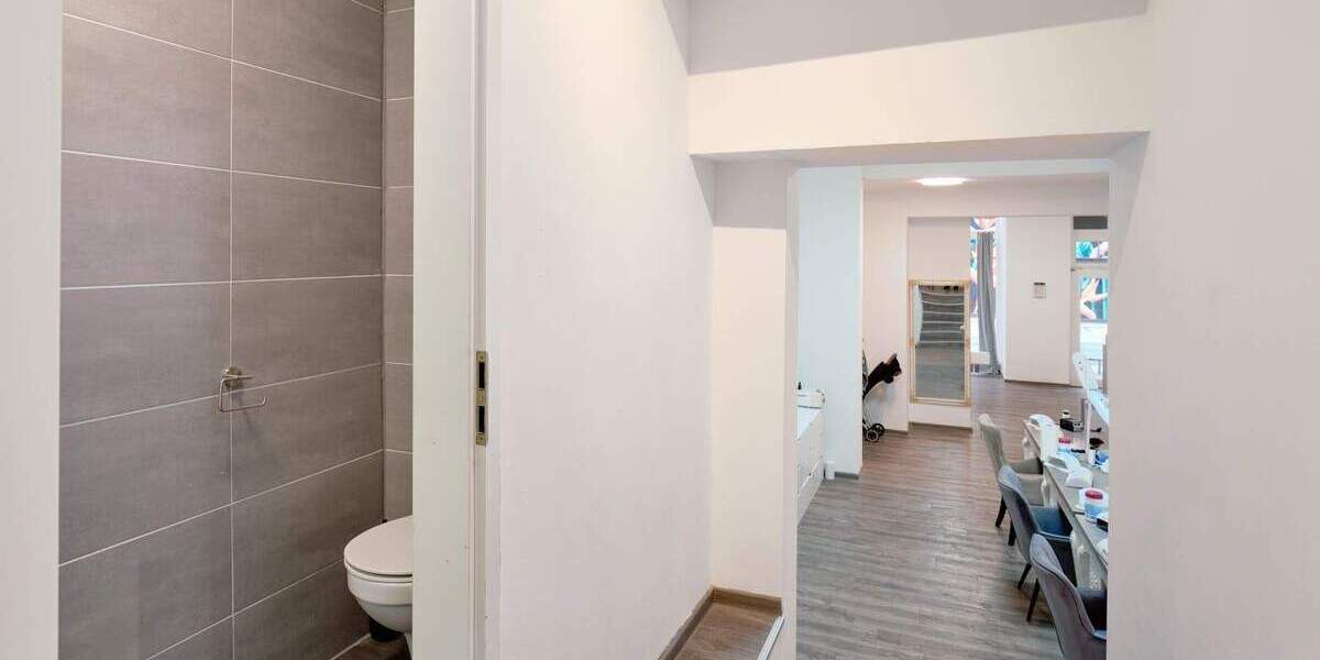 Gewerbeobjekt Stuttgart Süd - 2 Zimmer, 3.500&euro; | Angebot:25703039