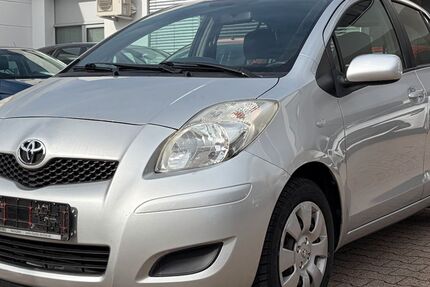 Toyota Yaris 107.200 km 2.995 &euro; Stuttgart 70597