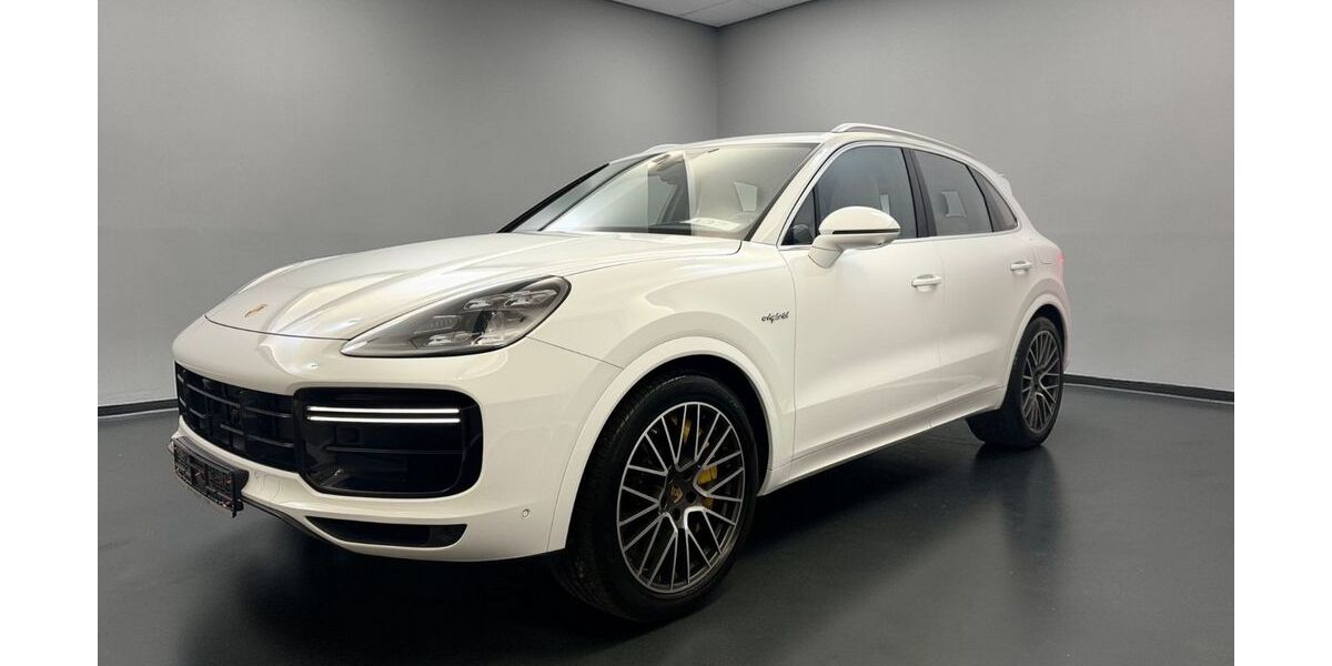 Porsche Cayenne 30.000 km 96.999 &euro; Reutlingen / Mittelstadt 72766