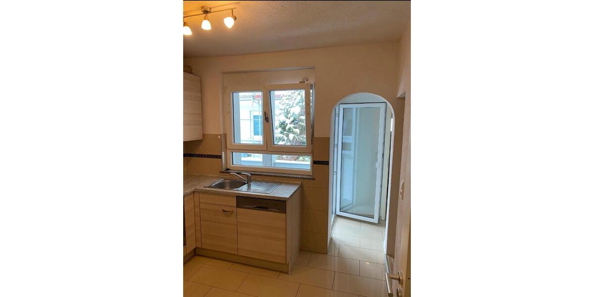 Etagenwohnung Dettingen an der Erms - 2 Zimmer, 65 m&sup2;, 990&euro; | Angebot:25966472