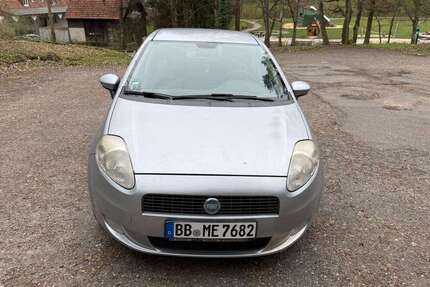 Fiat Grande Punto 184.000 km 400 &euro; Sindelfingen 71065