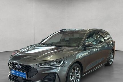 Ford Focus 35.824 km 22.890 &euro; Stuttgart 70565