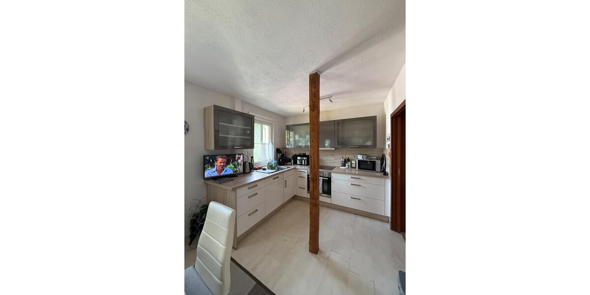 Etagenwohnung Stuttgart Hedelfingen - 3 Zimmer, 90 m&sup2;, 1.500&euro; | Angebot:25924875